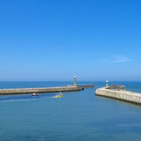 Hotel Bosun's - E3644 *